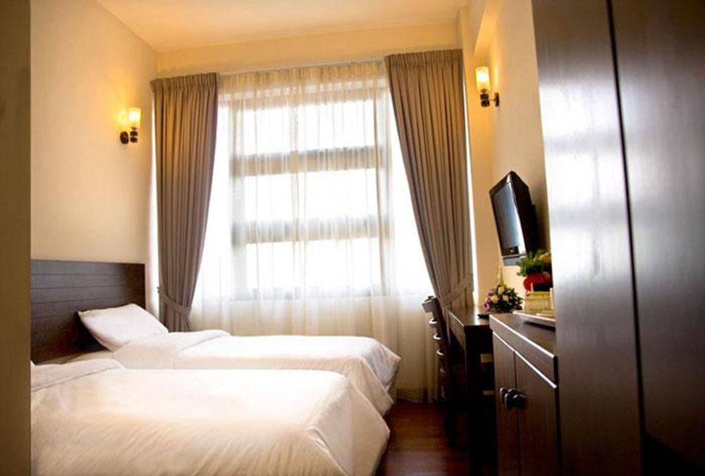 Travelodge Chinatown Куала Лумпур Екстериор снимка