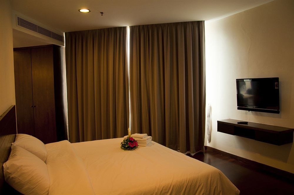 Travelodge Chinatown Куала Лумпур Екстериор снимка